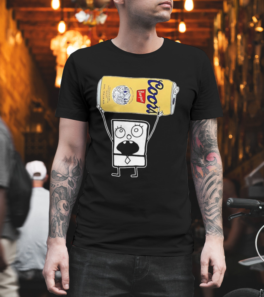 Coors Banquet Blocky Comic 355mL 5 Alc Vol Golden Colorado ESTD 1873 Refreshing T-Shirt