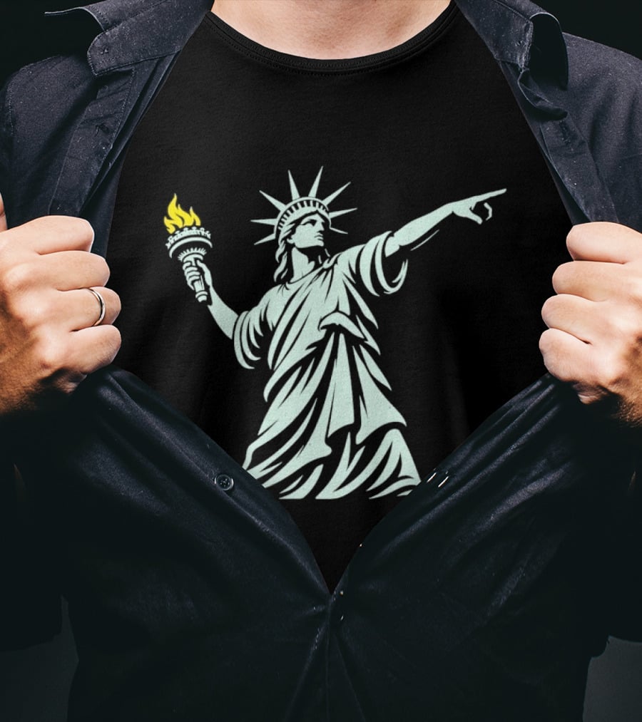 Statue Of Liberty Pointing Torch Of Freedom For Justice T-Shirt