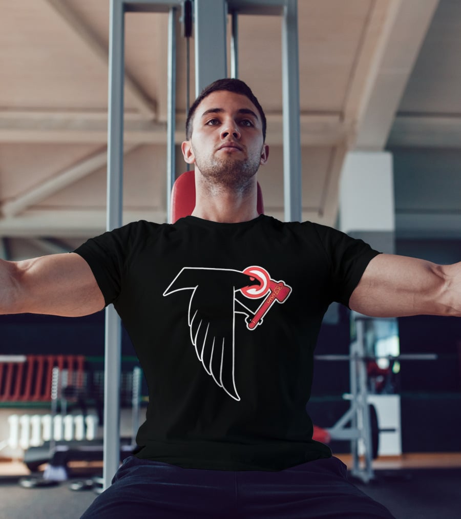 Atlanta Falcons Bird Holding Tomahawk Axe T-Shirt