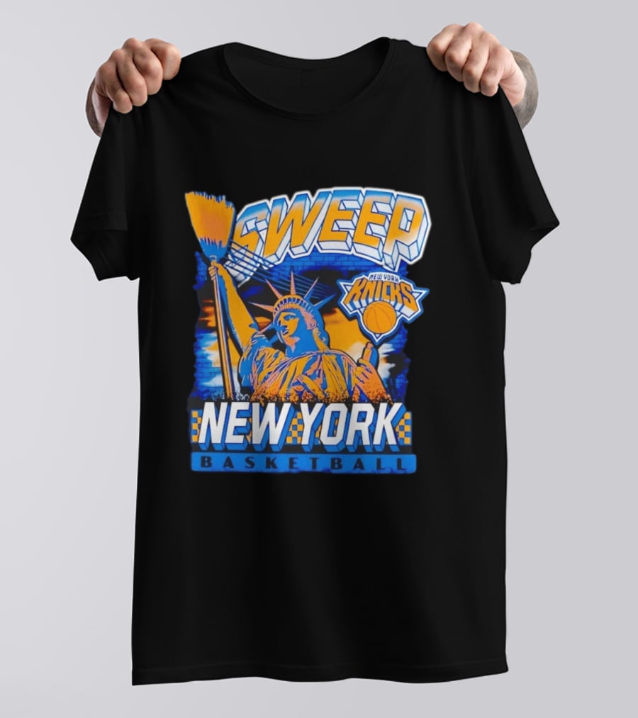 Sweep New York Knicks Basketball Statue Of Liberty T-Shirt
