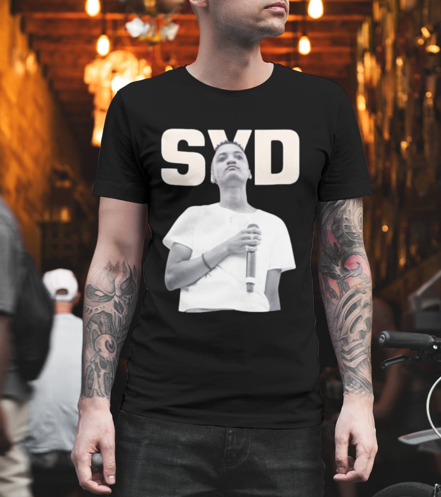 SYD Sydney Bennett Microphone Performance T-Shirt