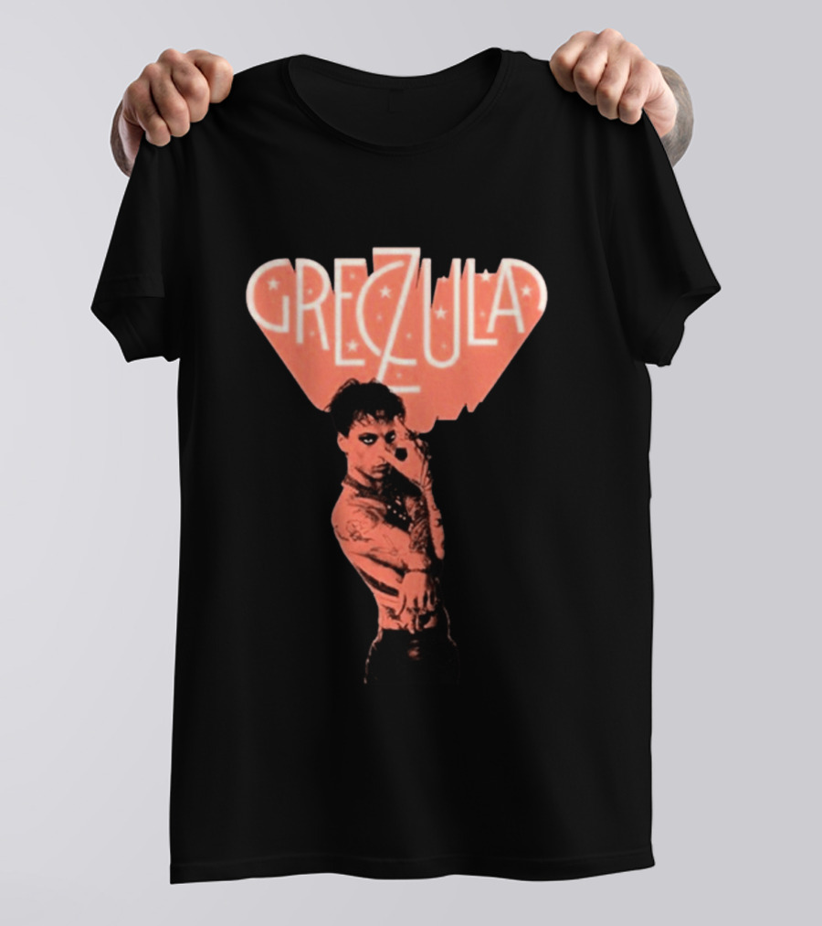 Greczula Tour Tattooed Performer With Edgy T-Shirt