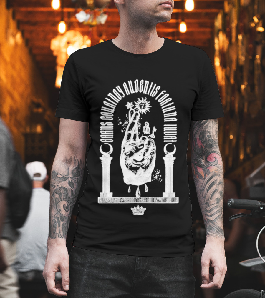 Barns Courtney Audentis Fortuna Iuvat Hand Symbol With Columns T-Shirt