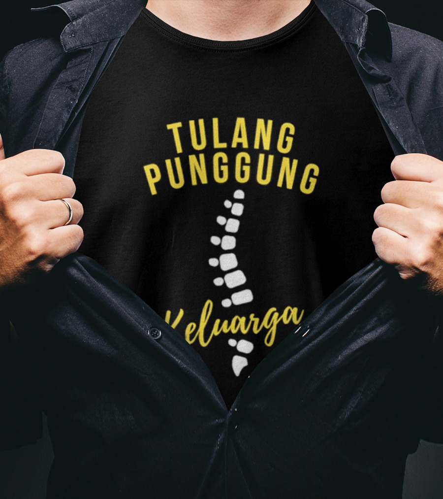 Tulang Punggung Keluarga Family Backbone Spine T-Shirt