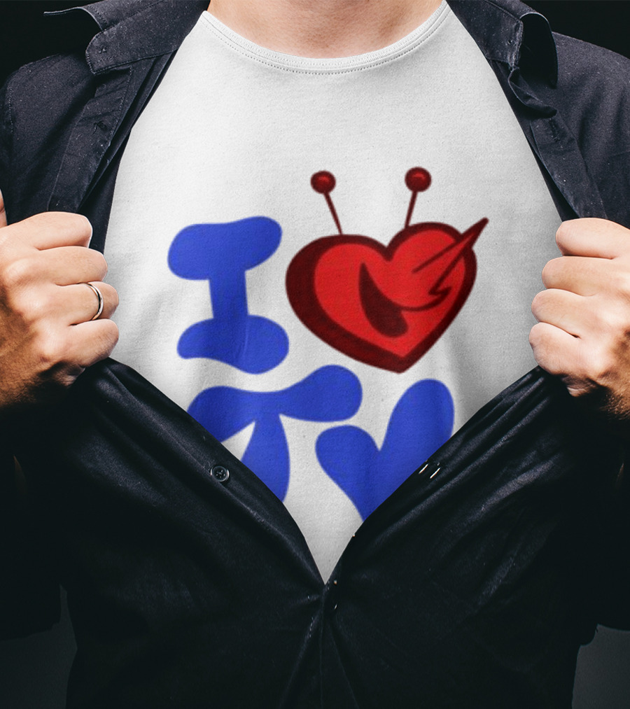 I Love TV Blue Red Heart Antenna T-Shirt