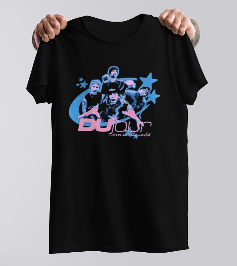 Dujour Band Around The World Josie And The Pussycats Stars T-Shirt