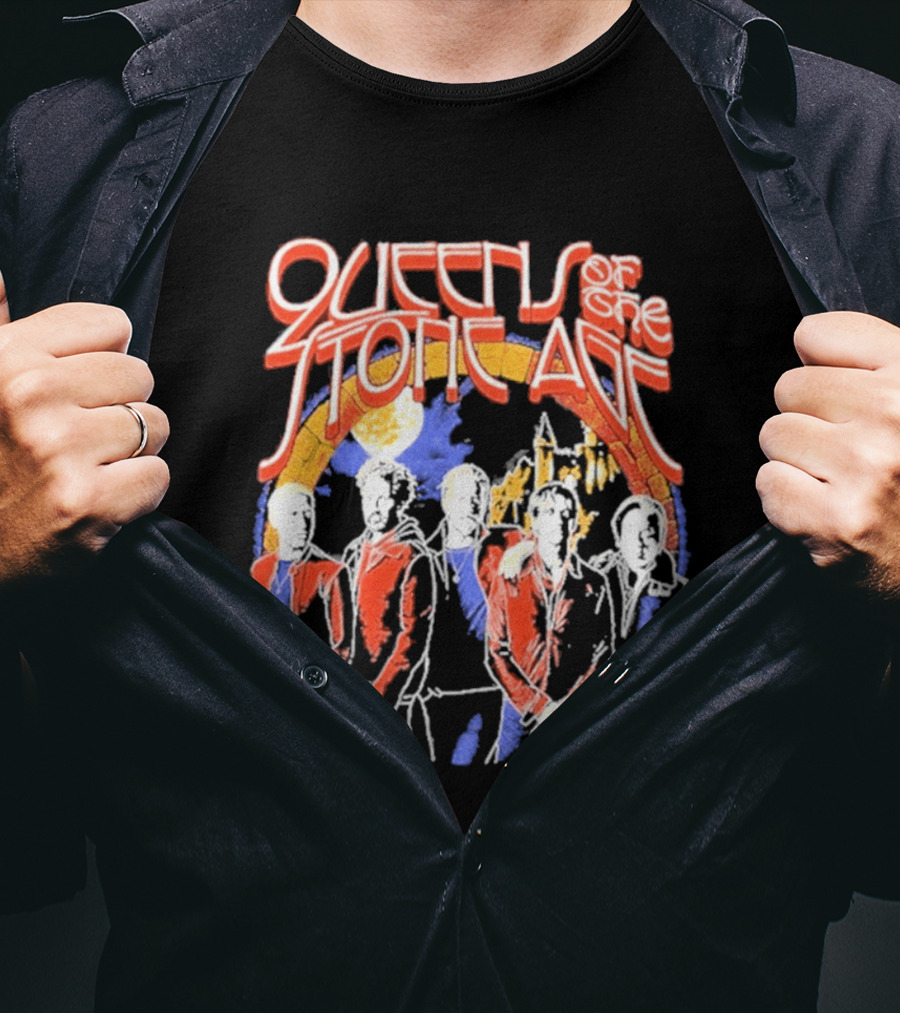 Queens Of The Stone Age Band Silhouette Vintage Rainbow Circle T-Shirt
