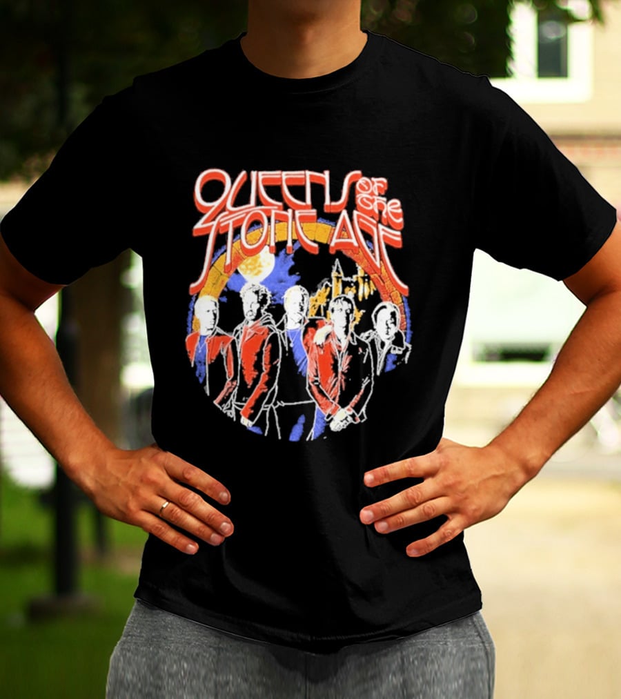 Queens Of The Stone Age Band Silhouette Vintage Rainbow Circle T-Shirt