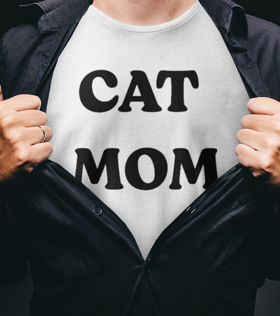 Cat Mom T-Shirt