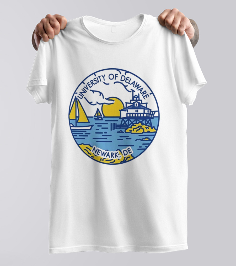 University Of Delaware Newark DE Scenic Coastal Sunset T-Shirt