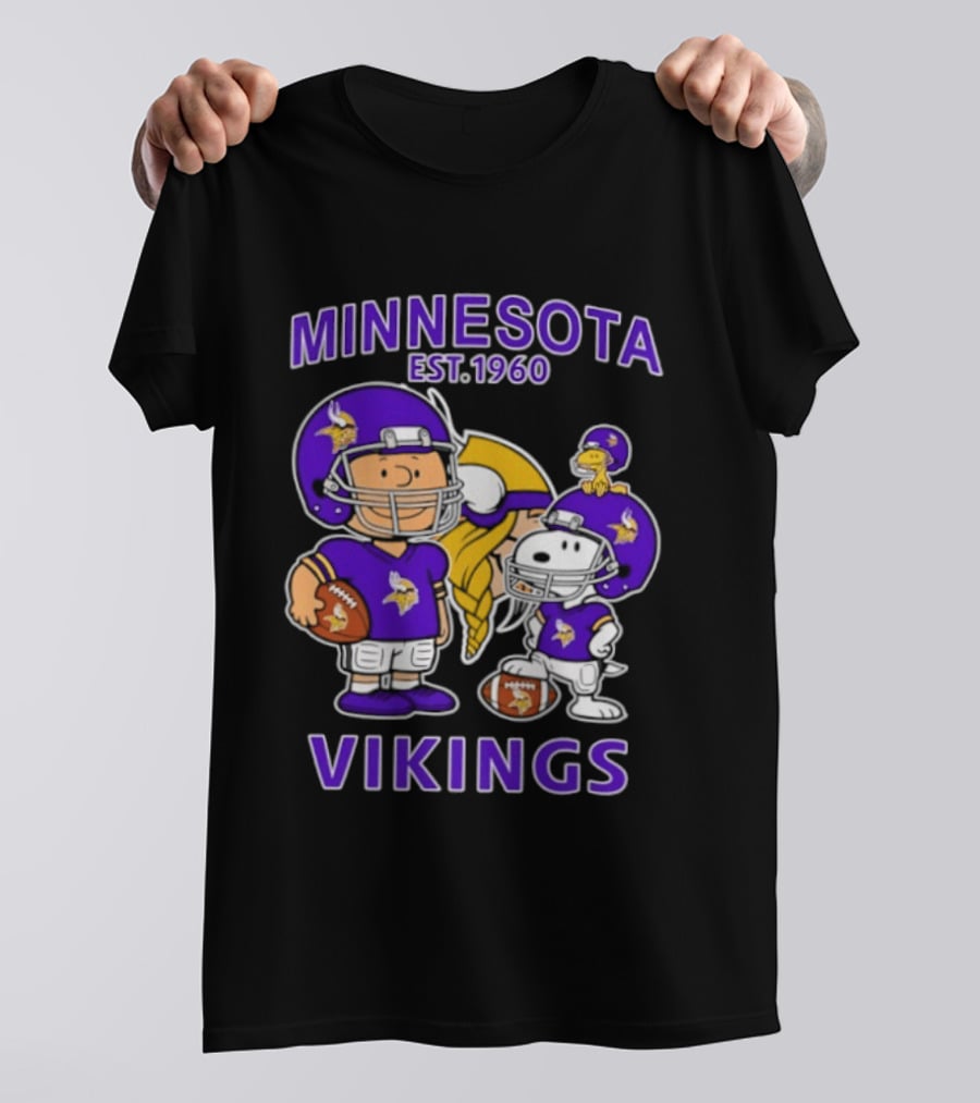 Minnesota Vikings Snoopy Charlie Brown Woodstock Est 1960 Football Team Fan Gear T-Shirt