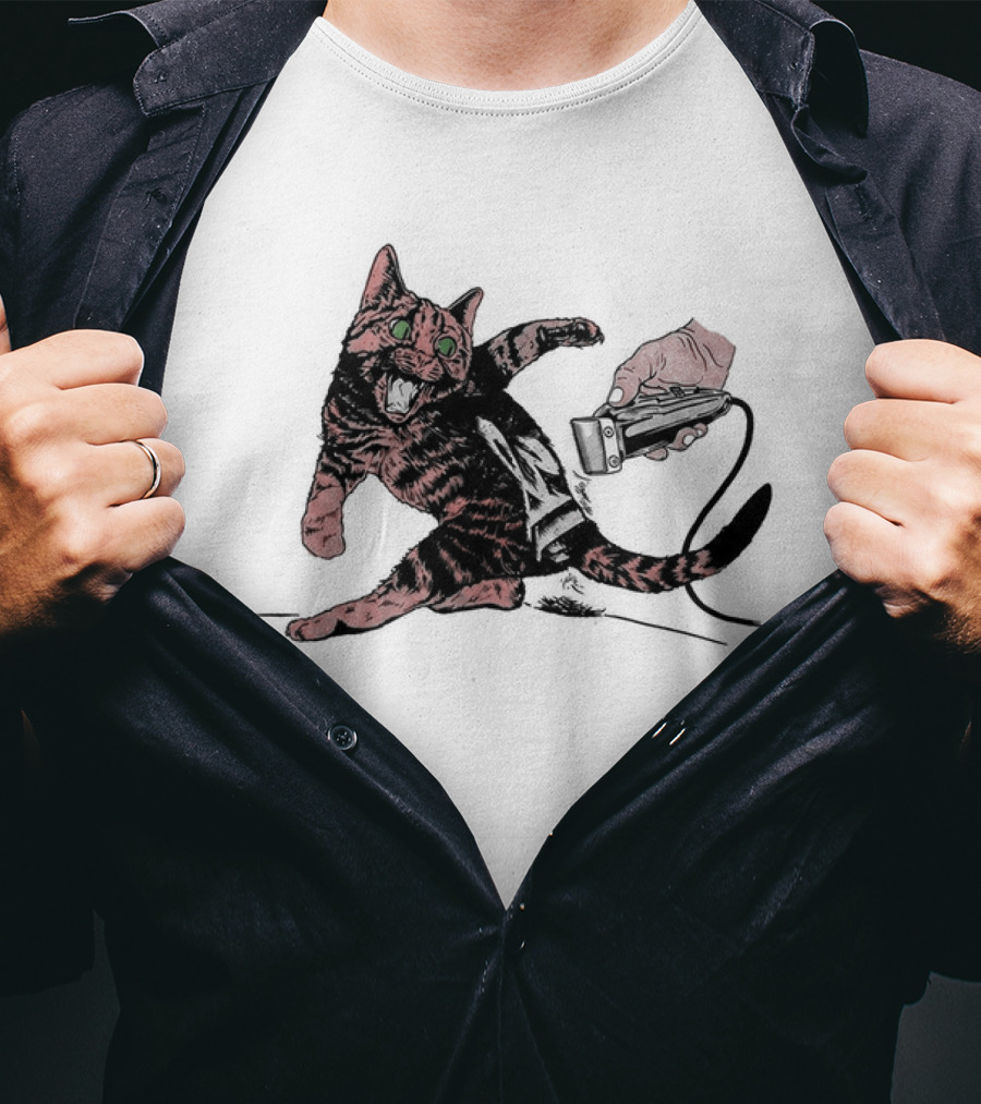 Shaving Cat Crazy Tabby Pet Grooming Clipper Reaction T-Shirt