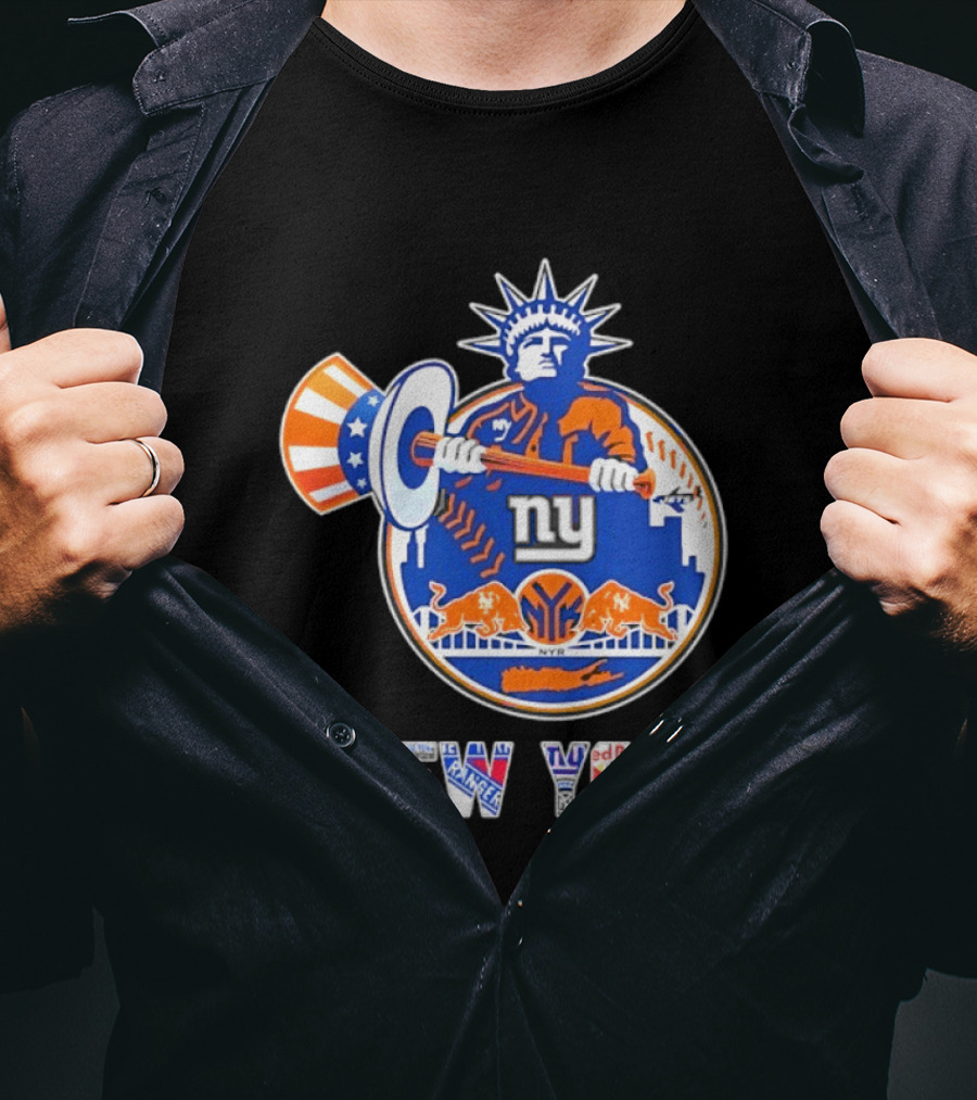 New York Liberty Skyline Sports Teams Knicks Mets Yankees T-Shirt