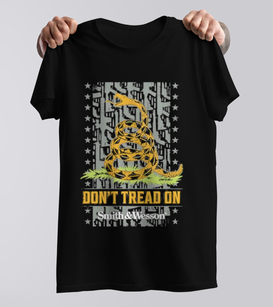 Don't Tread On Me Smith And Wesson Gadsden Flag Coiled Snake T-Shirt