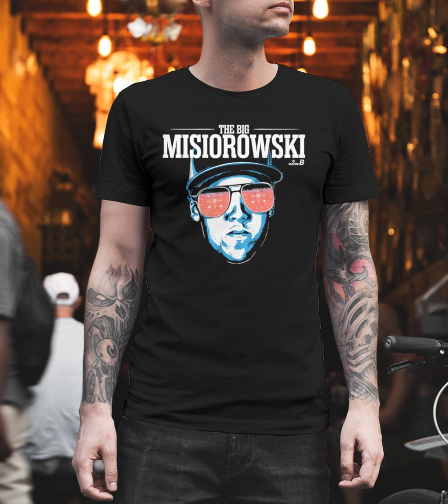 The Big Misiorowski Iconic Style With 32 Sunglasses And Cap T-Shirt