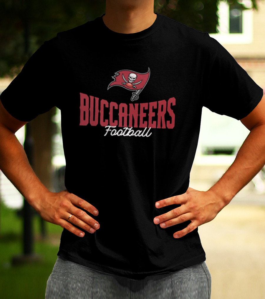 Tampa Bay Buccaneers Football 1976 NFC South Vintage Style Buccaneers Flag T-Shirt