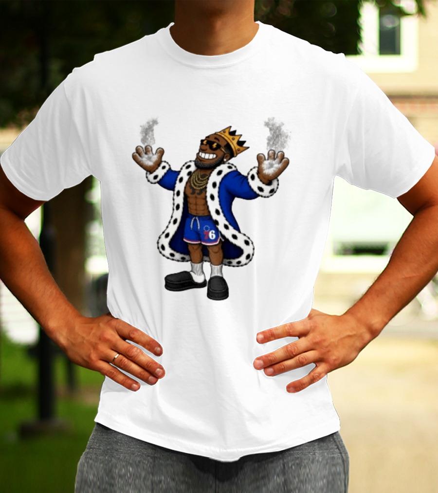 Philadelphia 76ers Cartoon King LeBron James Style Player With Crown And Robe T-Shirt