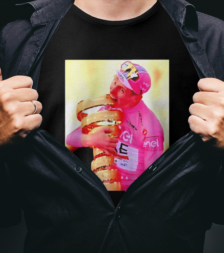 Tadej Pogacar 2024 Giro D'Italia Trophy Celebration In Pink Jersey T-Shirt