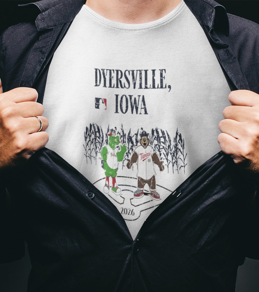 Dyersville Iowa 2026 MLB Philadelphia Phillies Vs Minnesota Twins Phillie Phanatic T.C. Bear Field Of Dreams T-Shirt