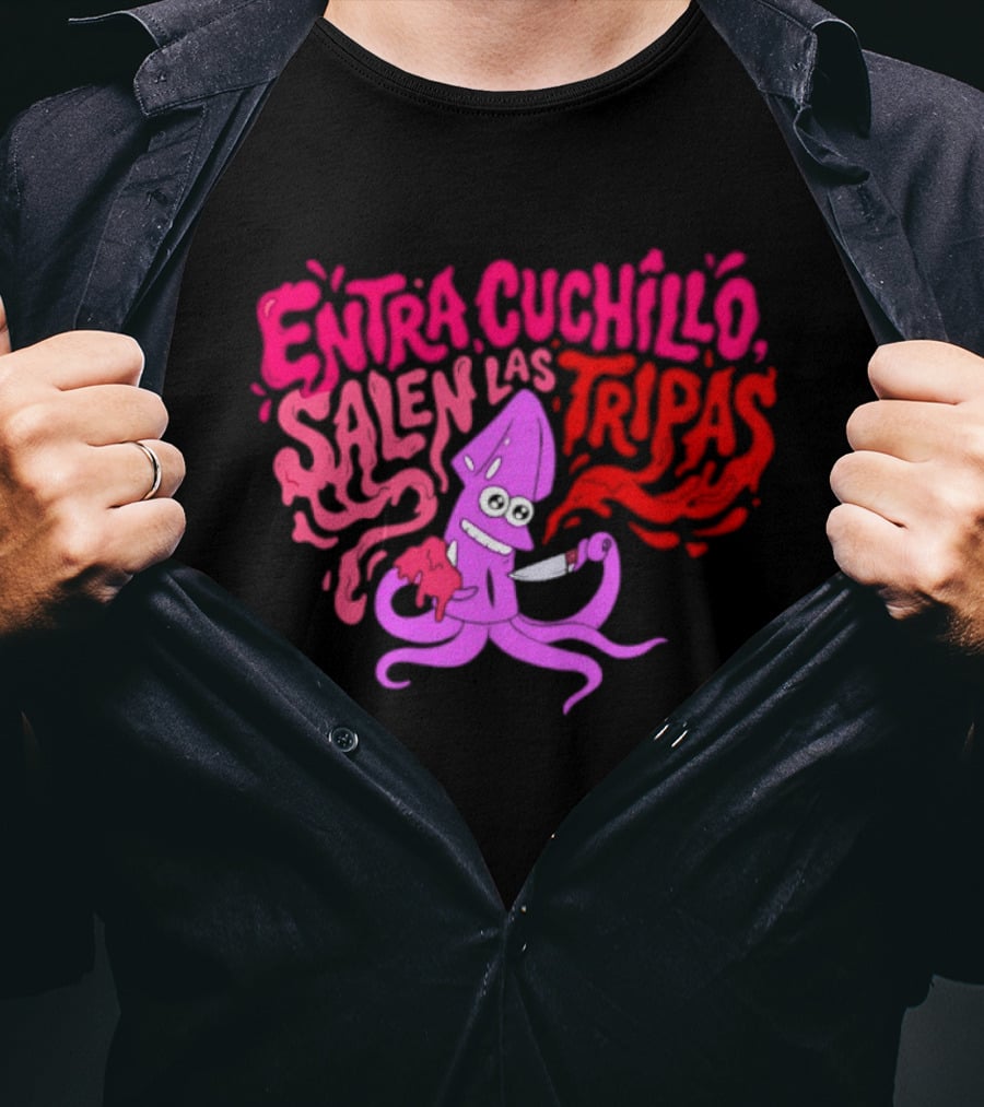 Entra Cuchillo Salen Las Tripas Squid Cartoon Knife Fun T-Shirt