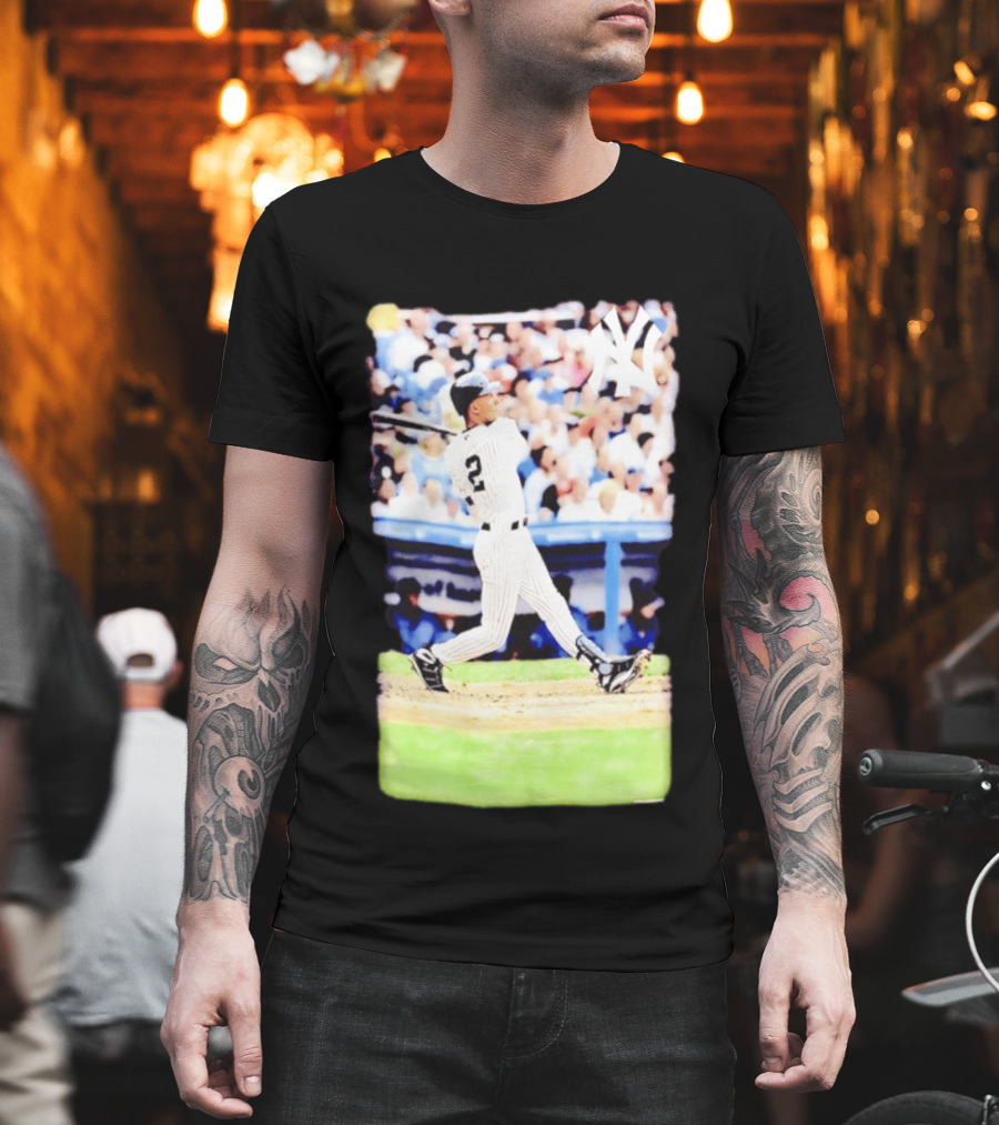 Derek Jeter New York Yankees Legendary Swing Moment T-Shirt