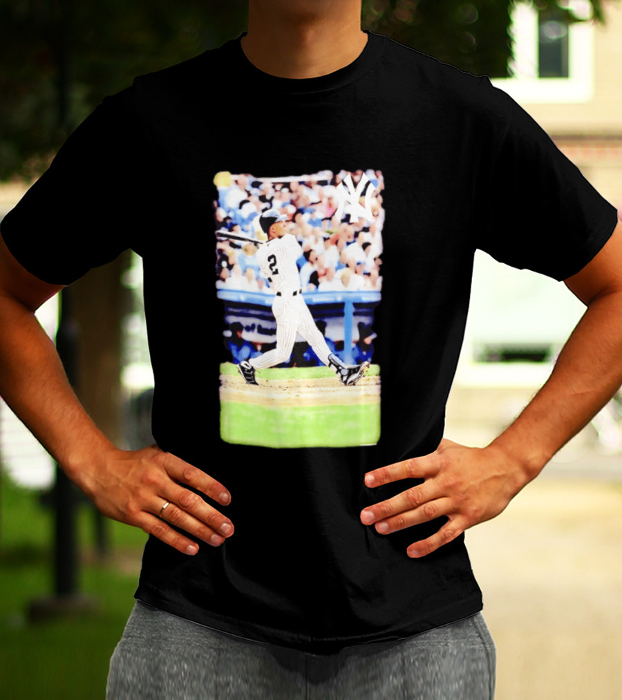 Derek Jeter New York Yankees Legendary Swing Moment T-Shirt