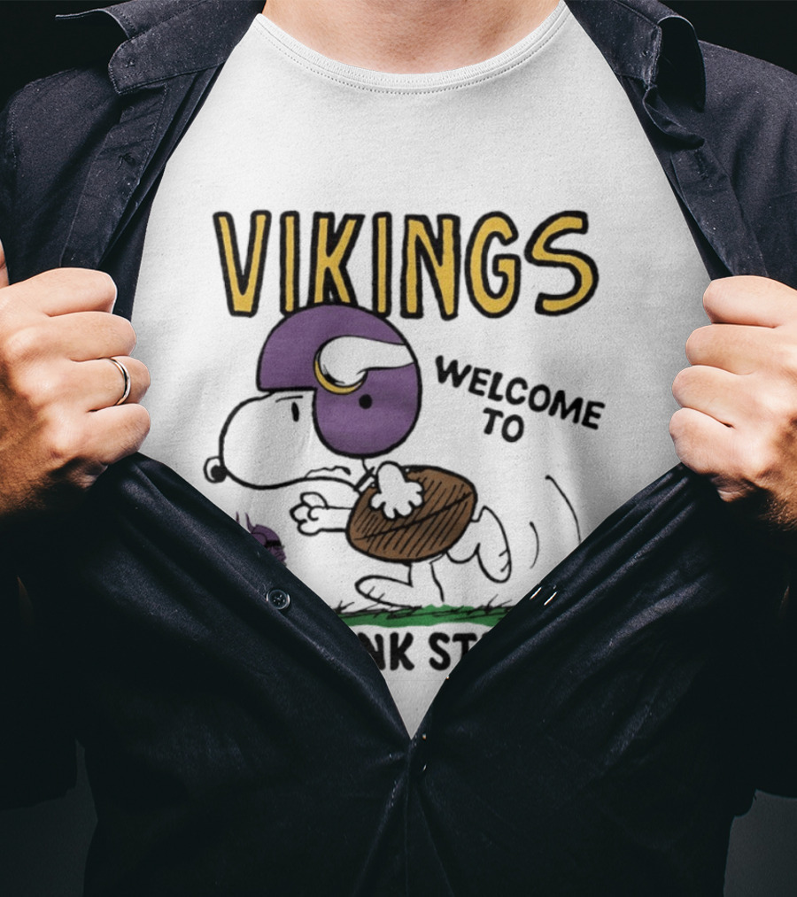 Minnesota Vikings Snoopy Welcome To U.S. Bank Stadium Peanuts Collaboration T-Shirt