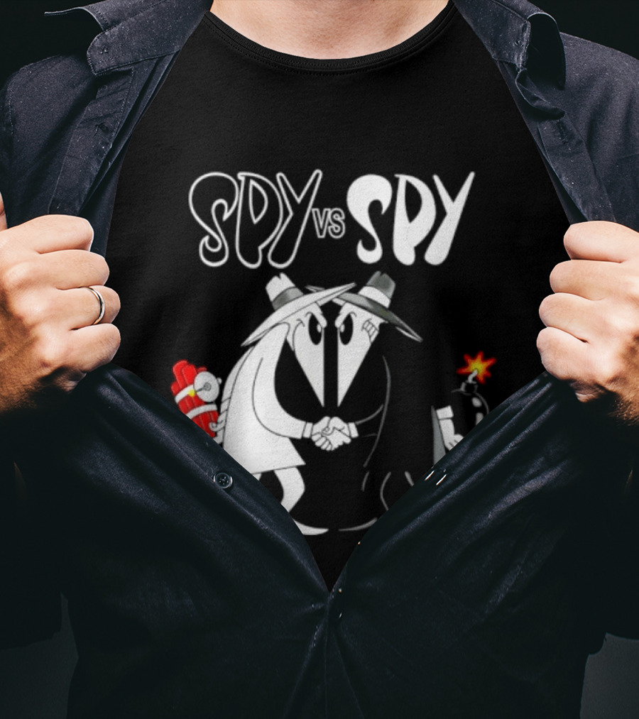 Spy Vs Spy Mad Magazine Comic Strip Cold War Classic Characters Showdown T-Shirt