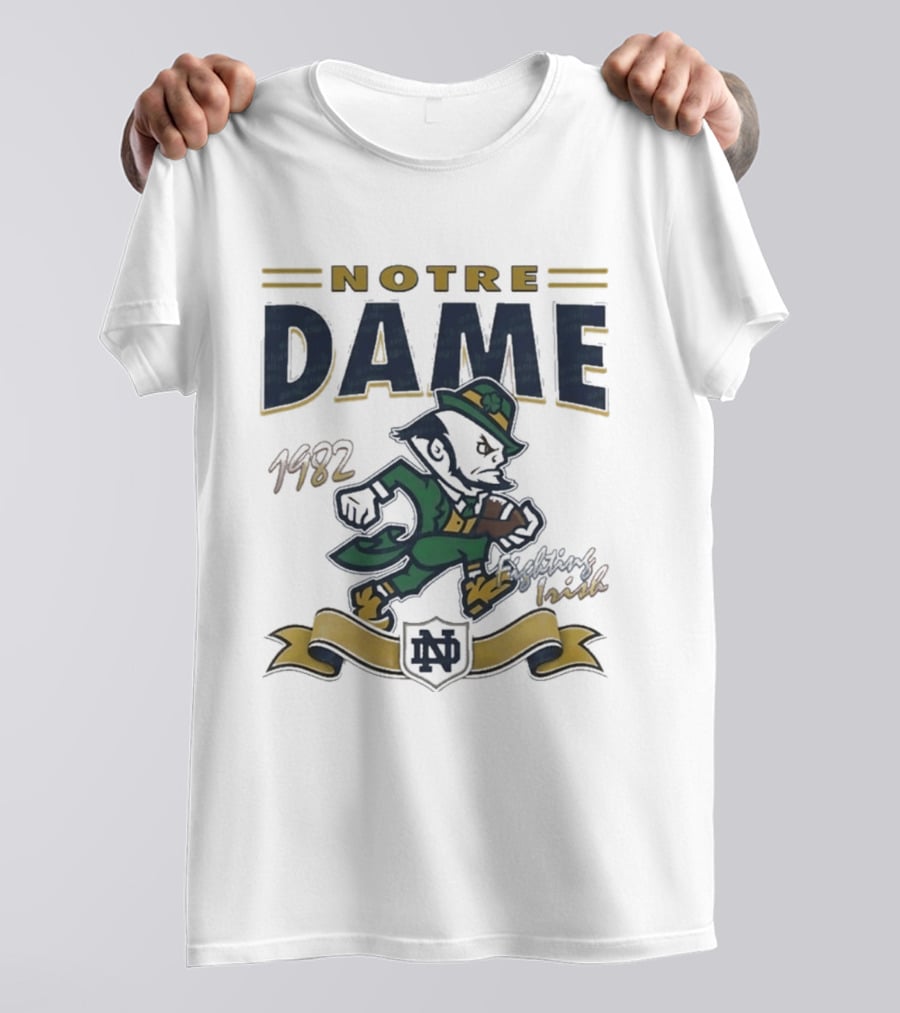 Notre Dame Fighting Irish Leprechaun 1982 Vintage Football T-Shirt