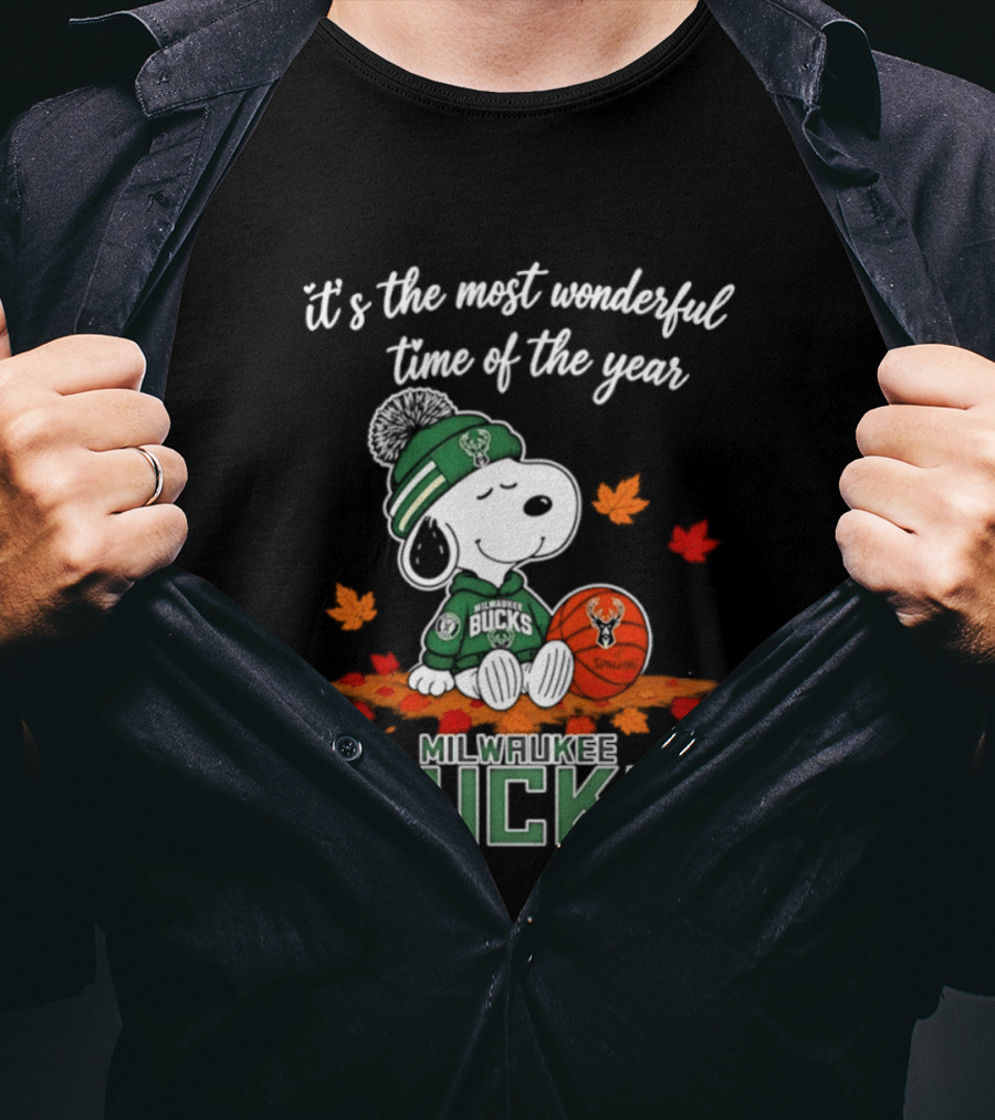 Milwaukee Bucks Snoopy 2026 It's The Most Wonderful Time Of The Year Halloween T-Shirt