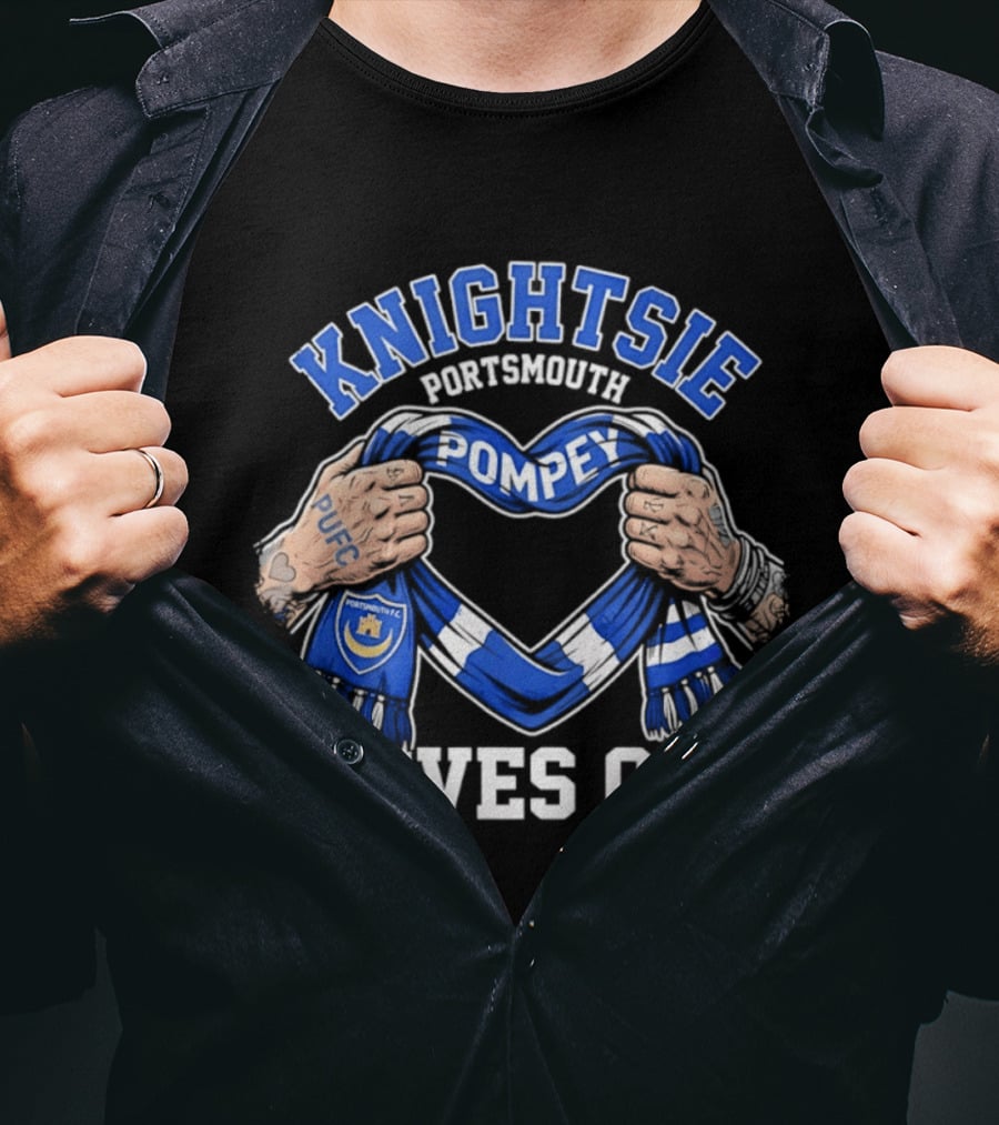 KNIGHTSIE Portsmouth PUFC Pompey Lives On T-Shirt