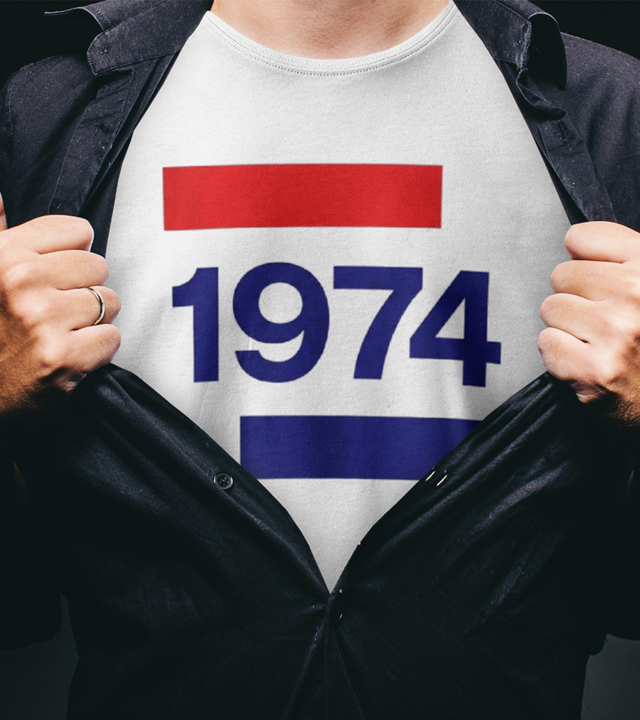 Chris Martin 1974 Vintage Blue And Red Stripes T-Shirt