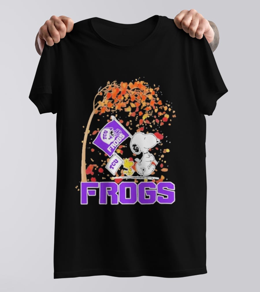 TCU Horned Frogs Snoopy Peanuts Fall Leaves T-Shirt