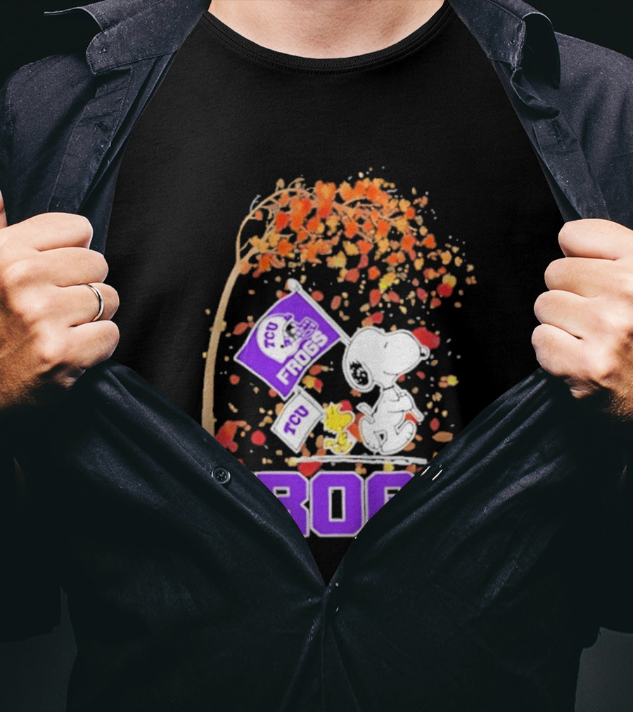 TCU Horned Frogs Snoopy Peanuts Fall Leaves T-Shirt