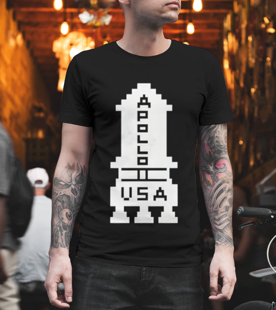 Apollo USA Rocket NASA Pixel T-Shirt