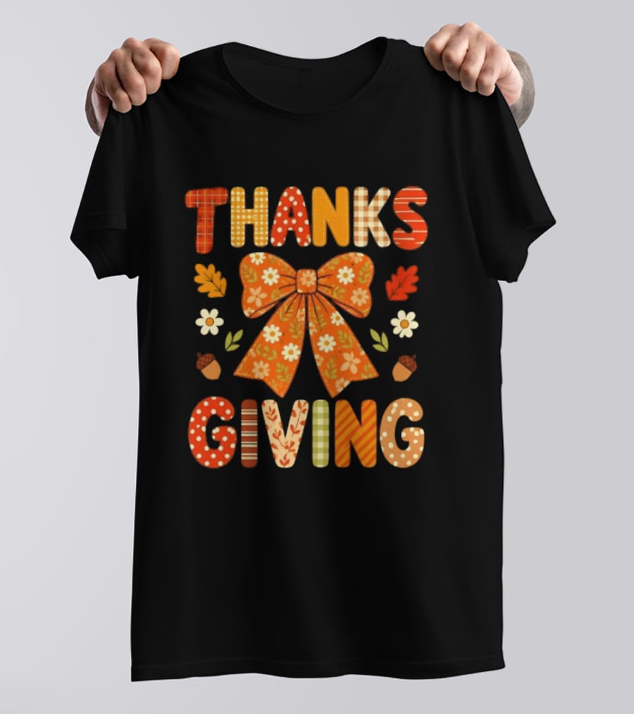 Thanksgiving Floral Bow With Autumn Acorns And Leaves T-Shirt