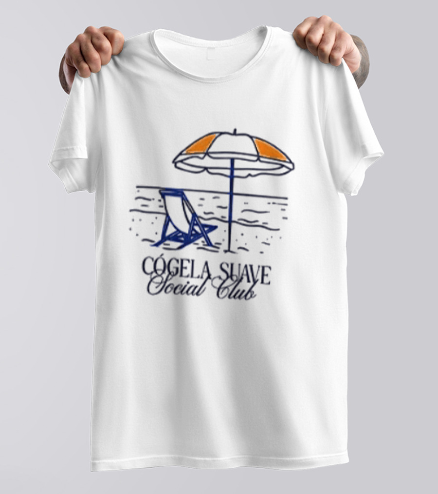 CógeLa Suave Social Club Esto Es Un Ratico Mañana No Se Sabe Playa Y Sombrilla T-Shirt