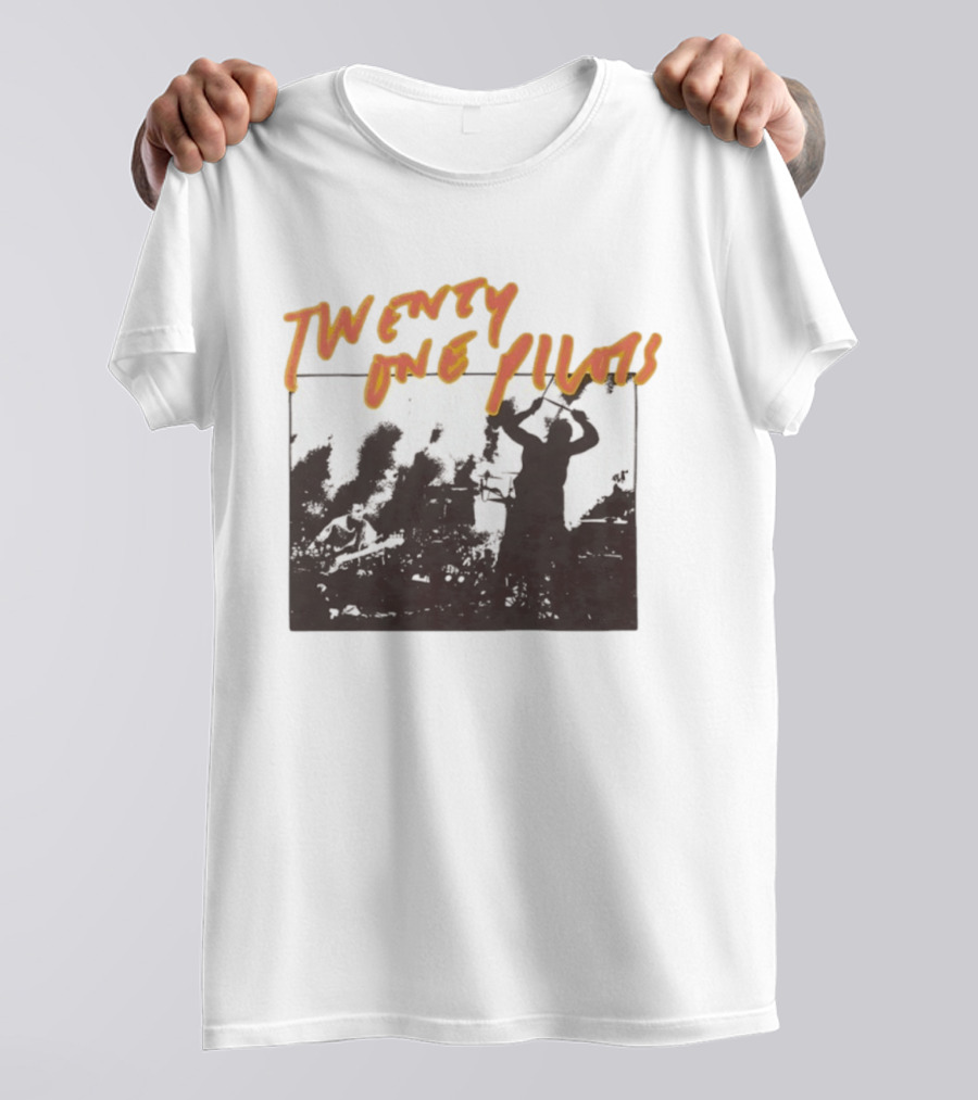 Twenty One Pilots Live Photo Silhouette Drummer Stage Performance T-Shirt