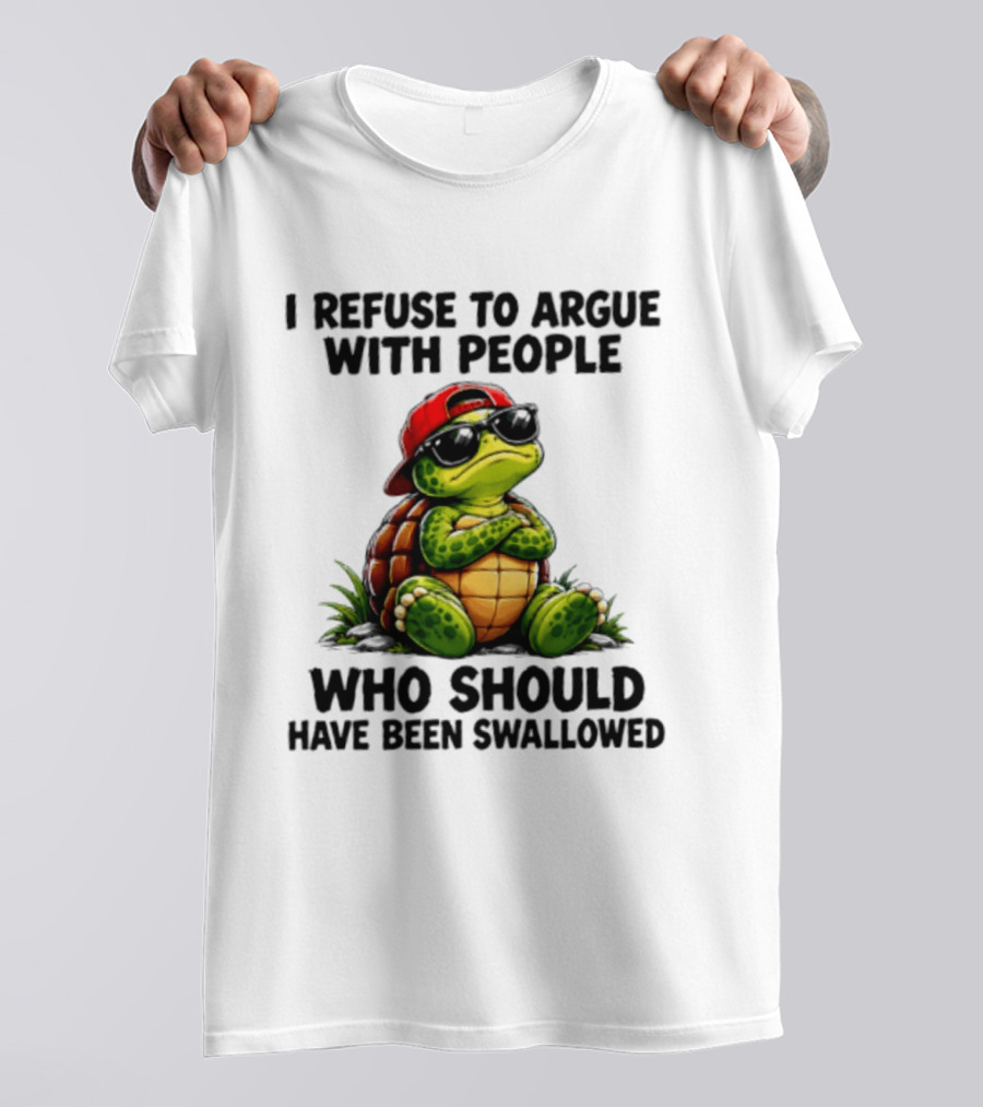 I Refuse To Argue Cool Turtle Red Hat Sunglasses Retro Fun T-Shirt