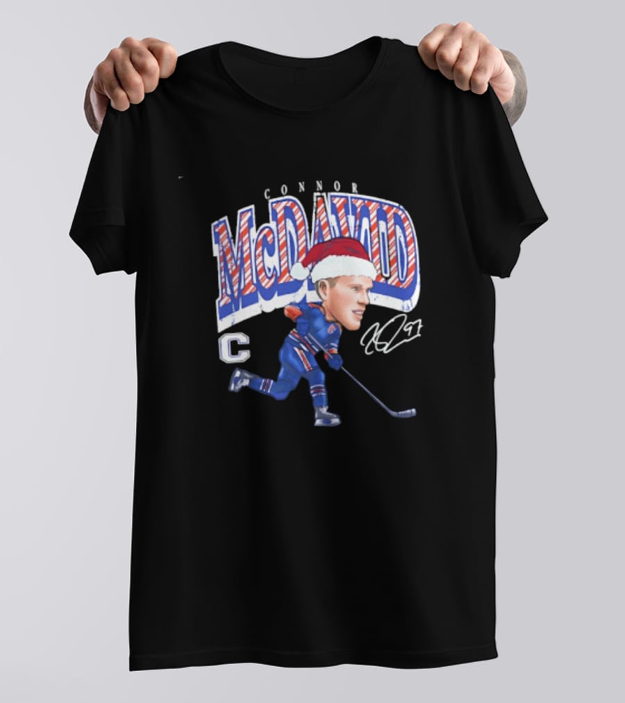 Connor McDavid Edmonton Oilers Cartoon Santa Hat ND97 T-Shirt