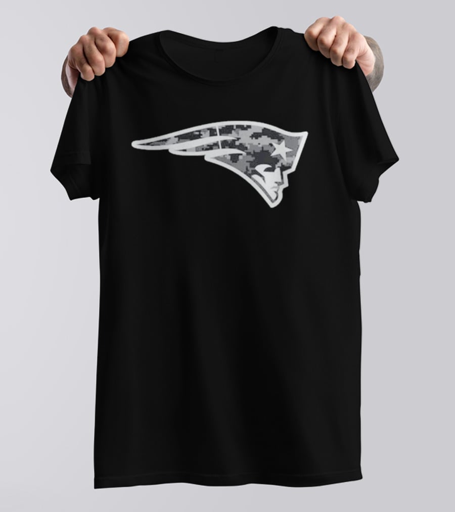 New England Patriots 2026 Salute To Service Camo Patriots Head T-Shirt