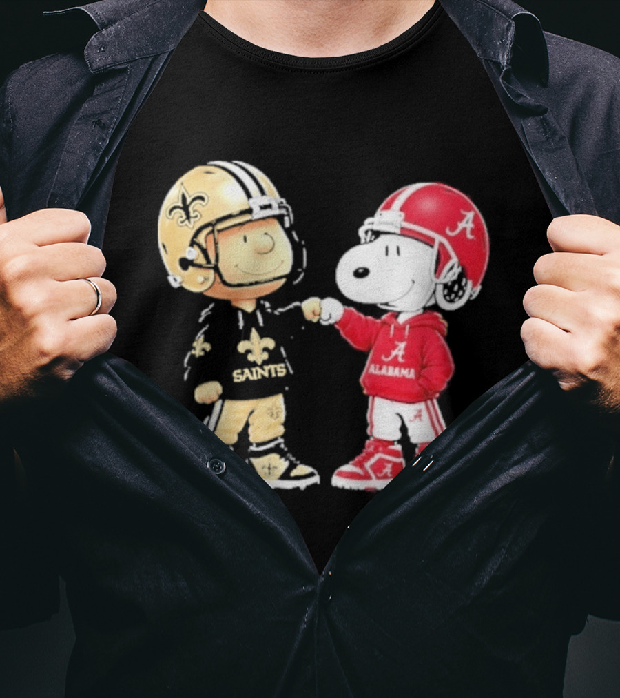 Charlie Brown Saints Snoopy Alabama Fist Bump Football T-Shirt