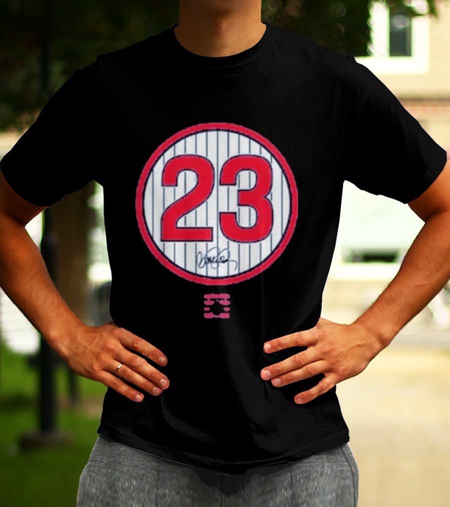 Ryne Sandberg 23 MLB Legend Signature T-Shirt