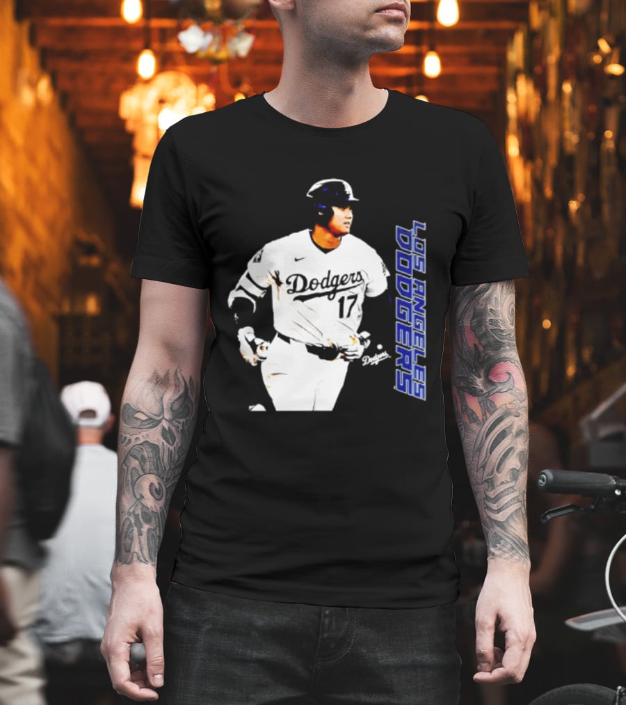 Shohei Ohtani Los Angeles Dodgers MLB Swing 17 T-Shirt