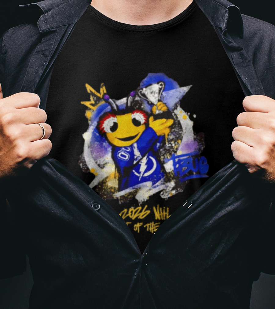 Tampa Bay Lightning Thunderbug Holding Trophy 2026 T-Shirt