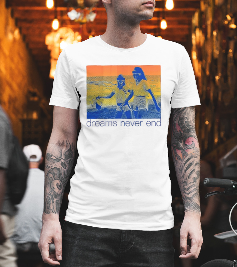 Dreams Never End DFA Records New York City Retro Beach Scene T-Shirt