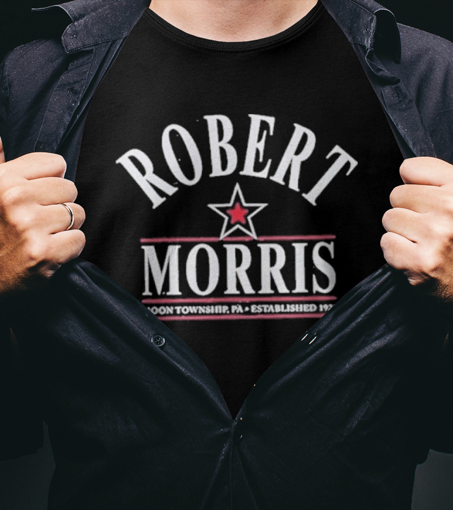 Robert Morris Moon Township PA Established 1921 Star T-Shirt