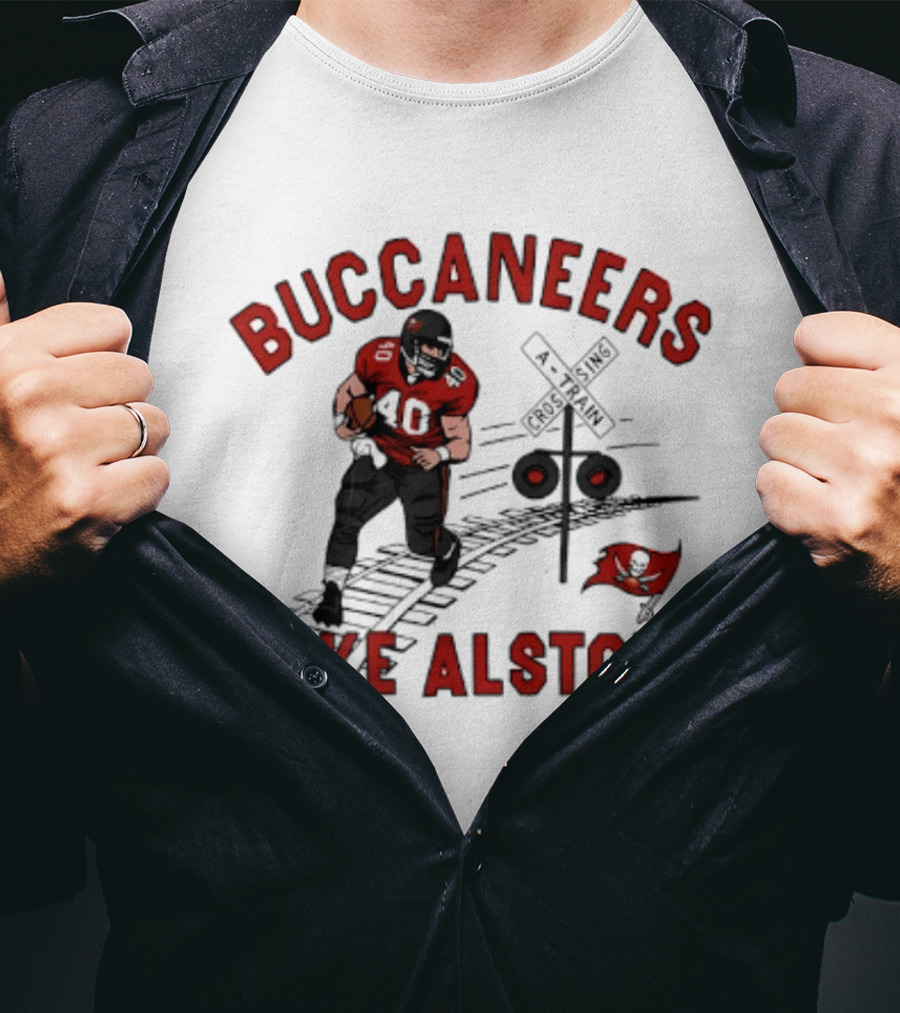 Buccaneers Mike Alstott Football Player Railroad Crossing T-Shirt