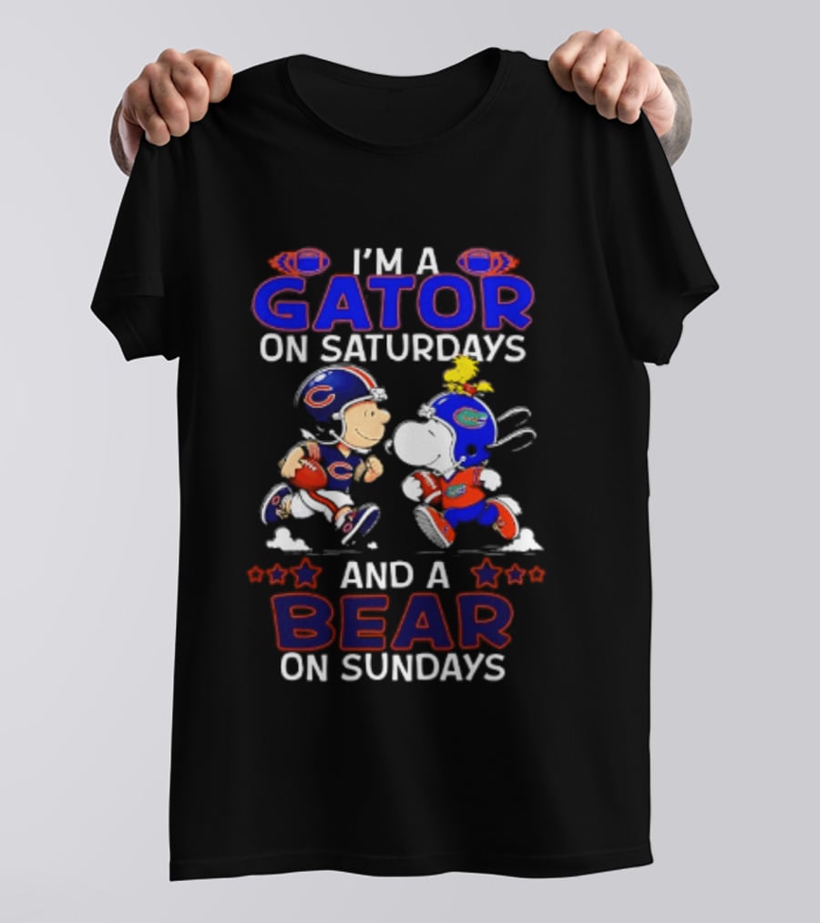 Peanuts I'm A Gator On Saturdays And A Bear On Sundays Football T-Shirt