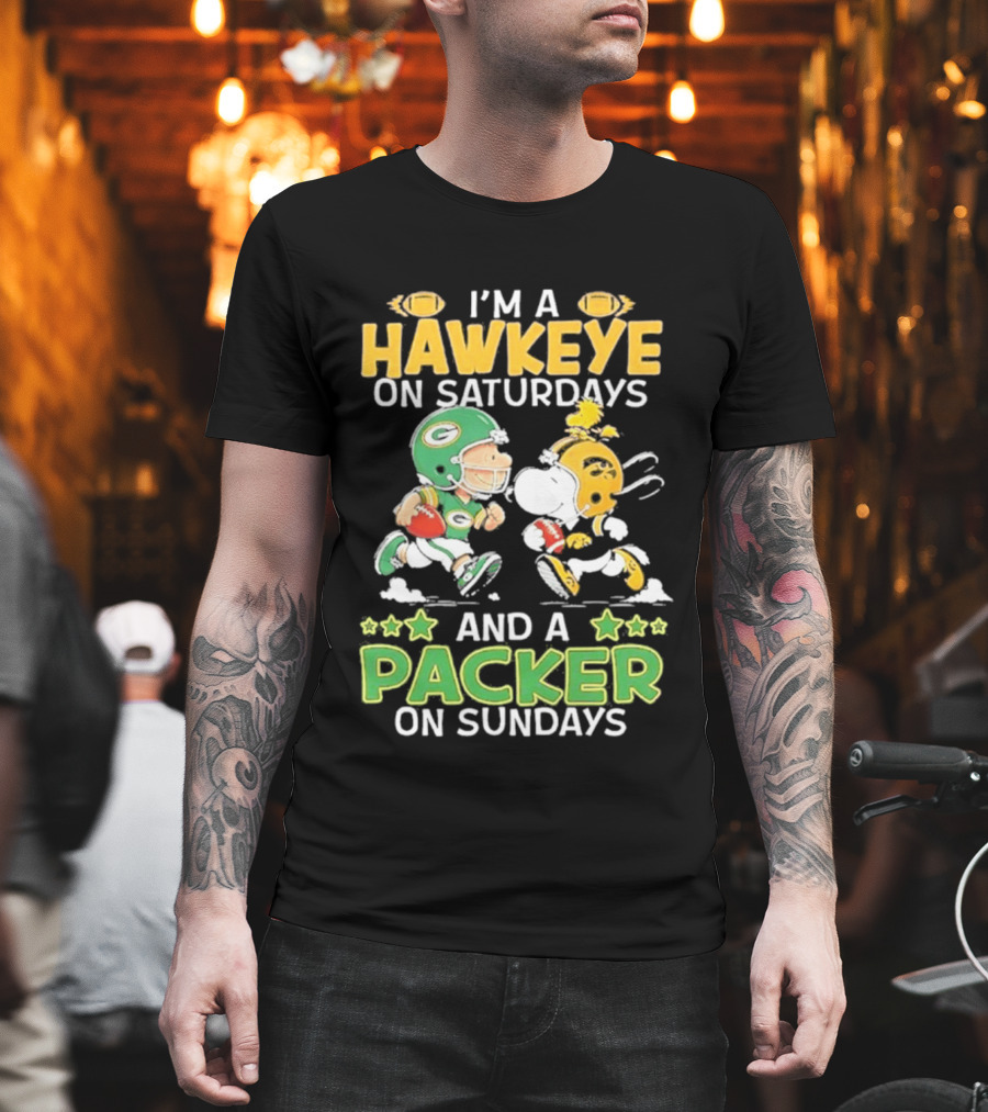 Peanuts I Am A Hawkeye On Saturdays And A Packer On Sundays T-Shirt